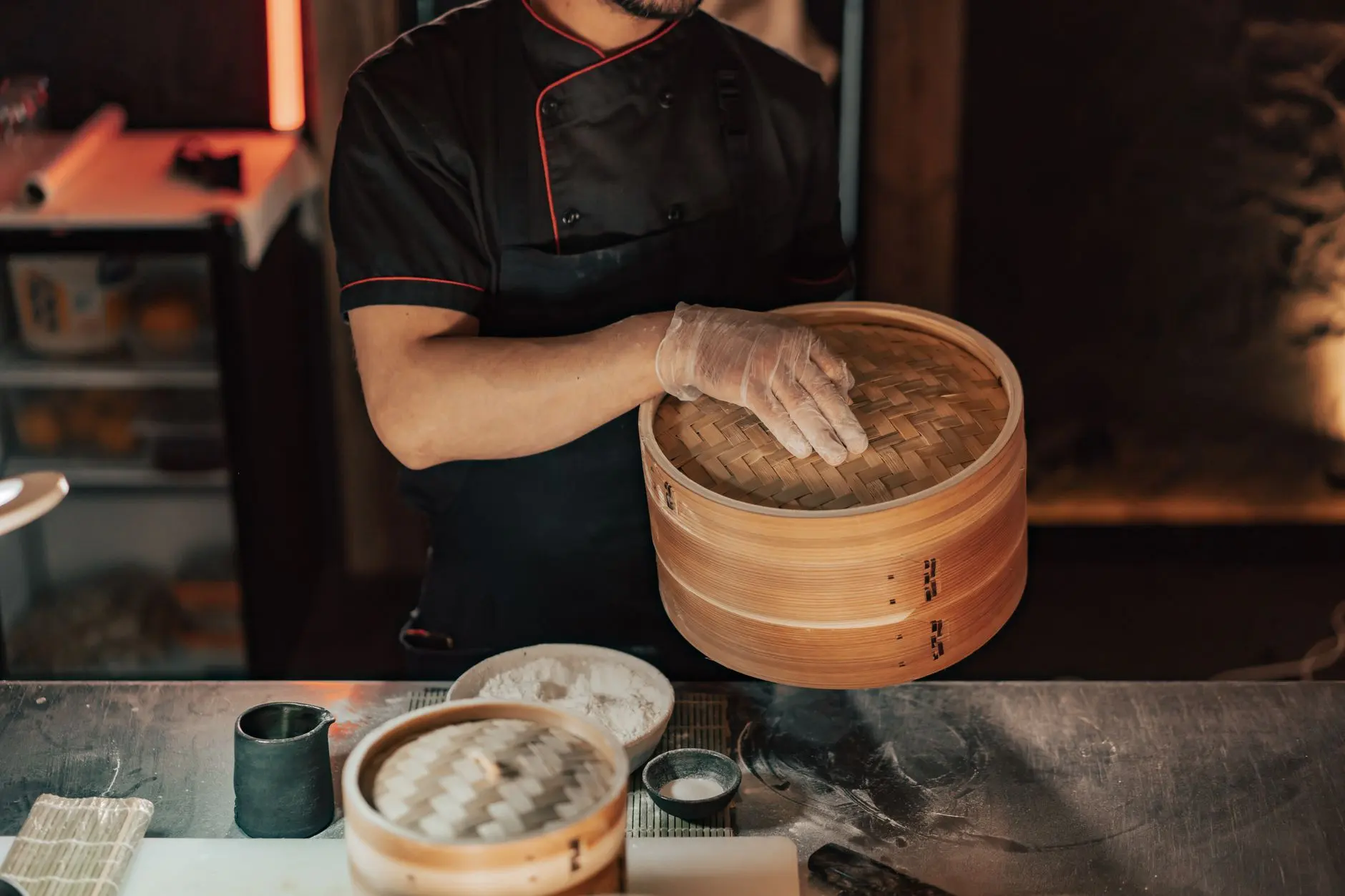 医疗机构消毒液配比指南:搭配空气消毒机实现高效病菌灭活